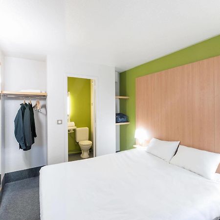 B&B Hotel Brest Kergaradec Aeroport Gouesnou Dış mekan fotoğraf