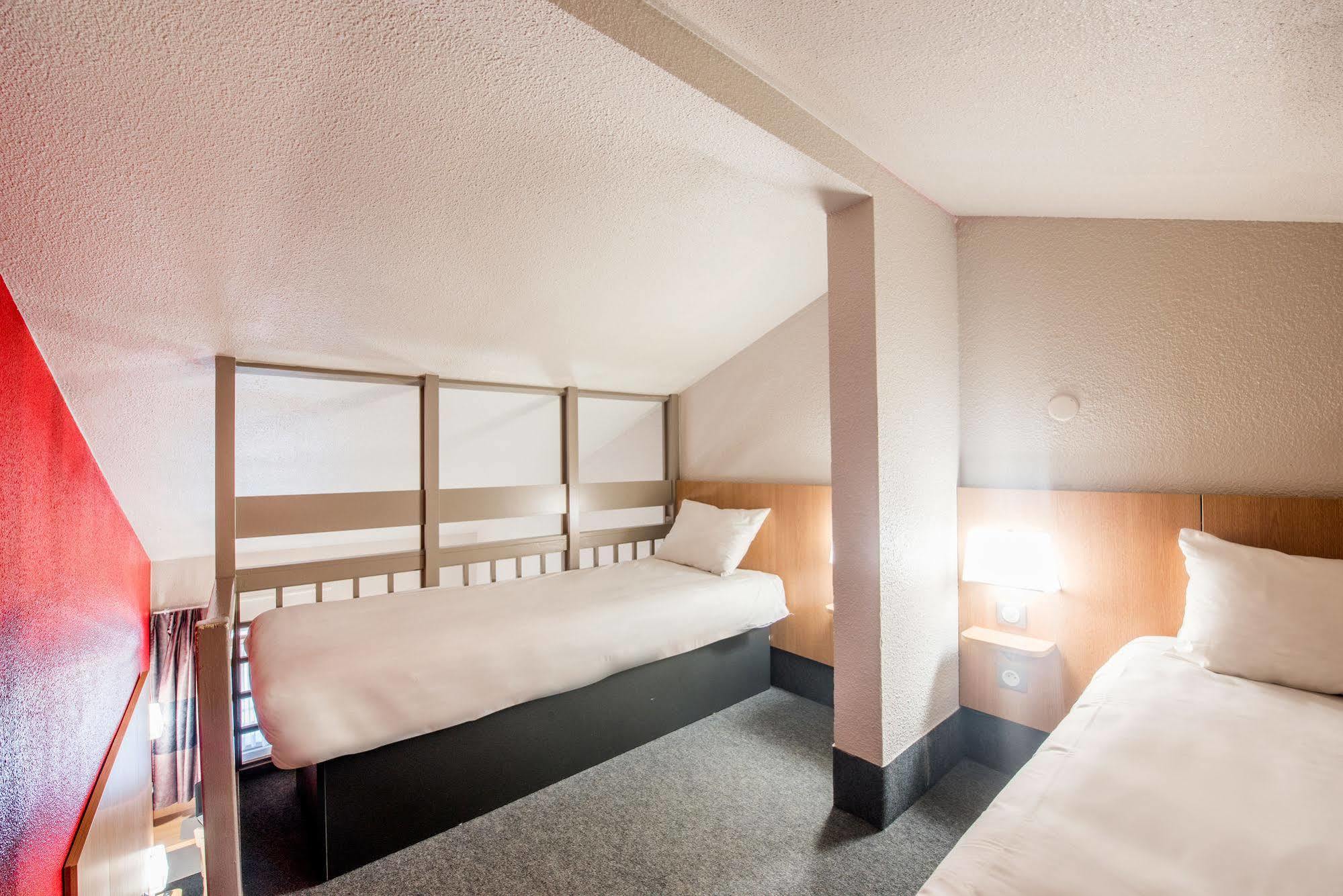 B&B Hotel Brest Kergaradec Aeroport Gouesnou Dış mekan fotoğraf